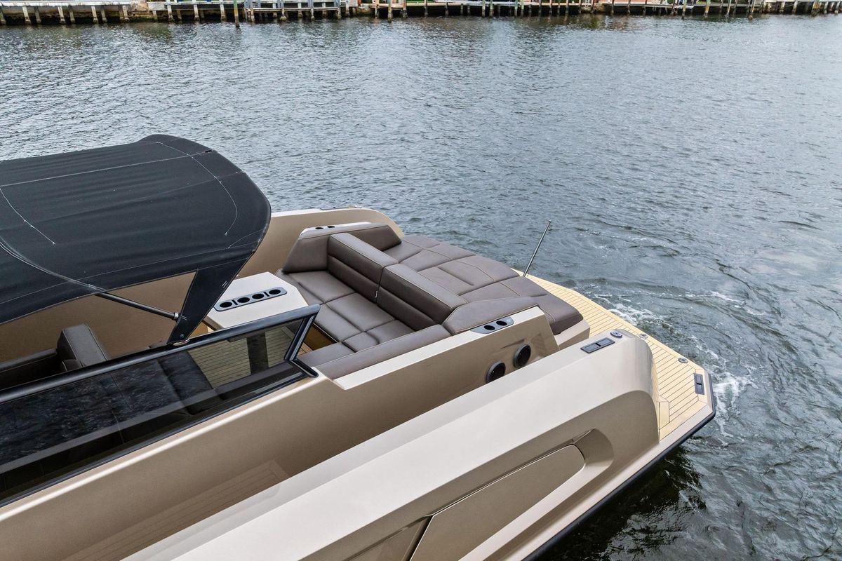 2022 Vanquish Yachts 45 