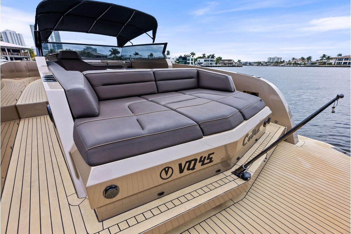 2022 Vanquish Yachts 45 
