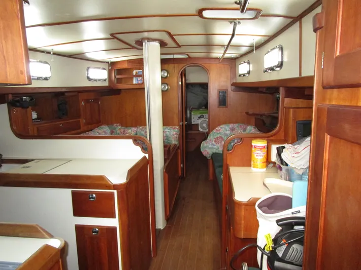 Mabuhay Yacht Photos Pics 