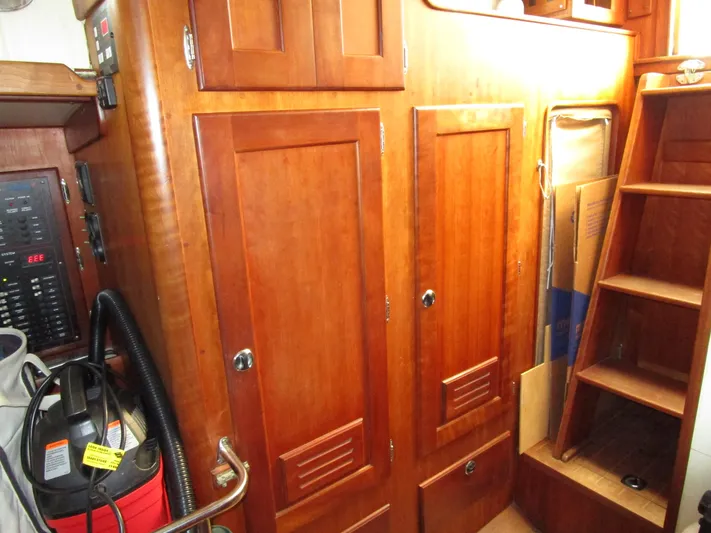 Mabuhay Yacht Photos Pics 