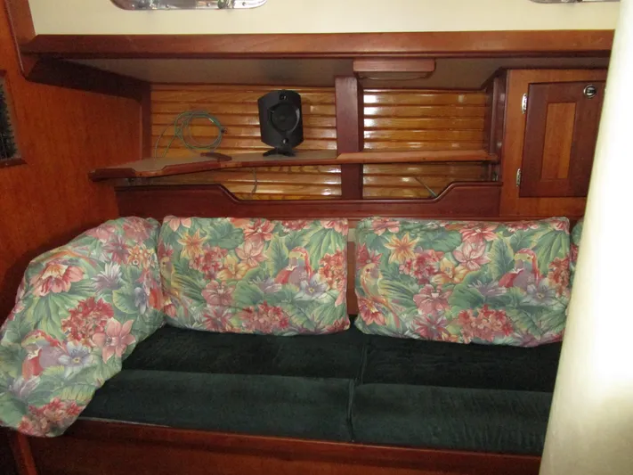 Mabuhay Yacht Photos Pics 