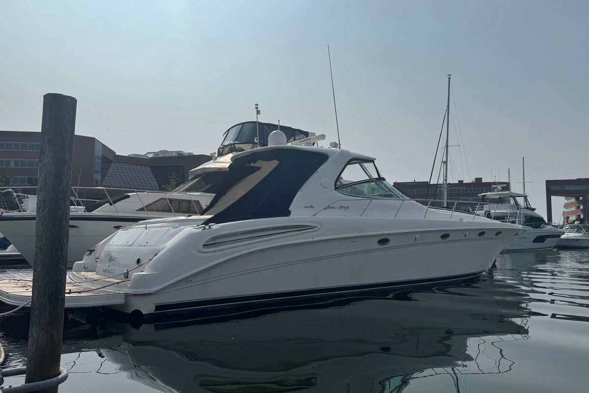 2001 Sea Ray 54 