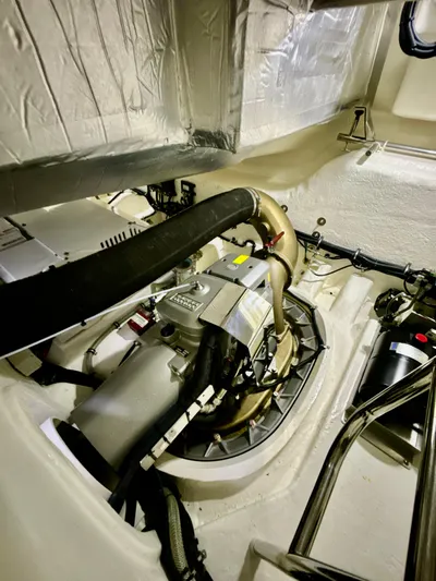 Liquid Gold III Yacht Photos Pics 