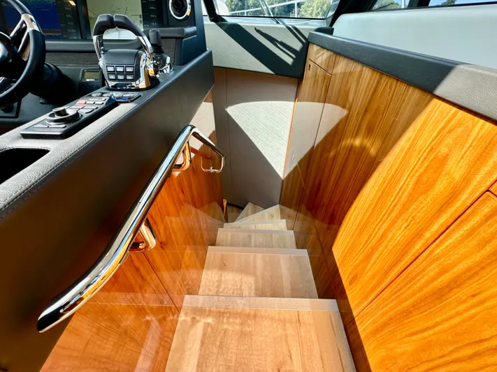 Liquid Gold III Yacht Photos Pics 