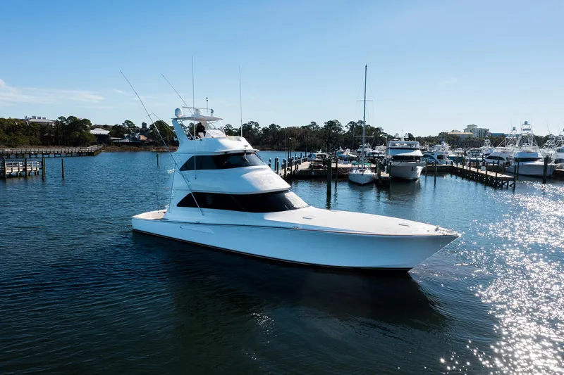 Liquid Apple Yacht Photos Pics 