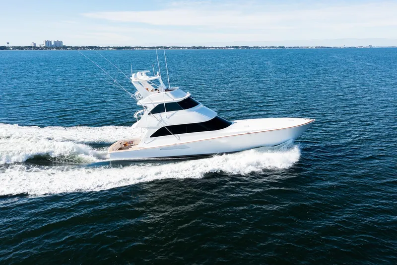 Liquid Apple Yacht Photos Pics 