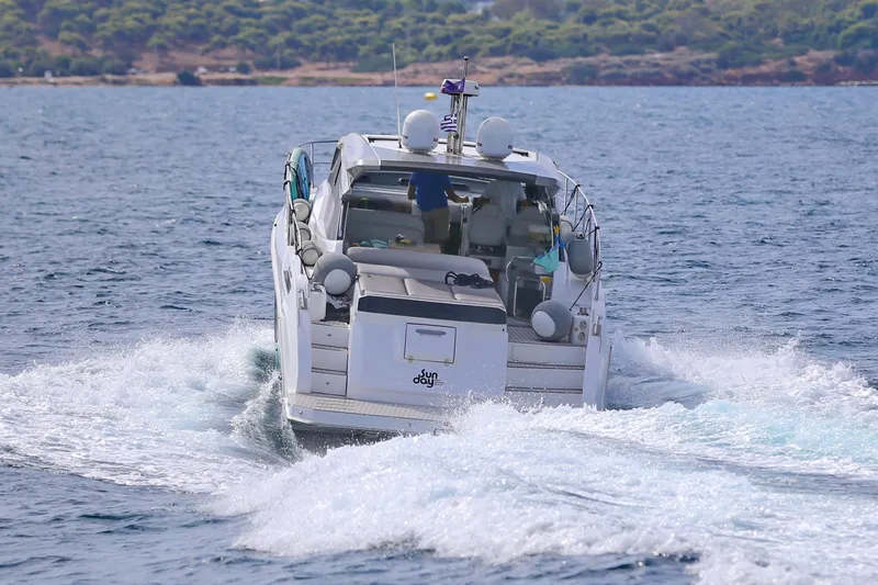 Sunday Yacht Photos Pics 