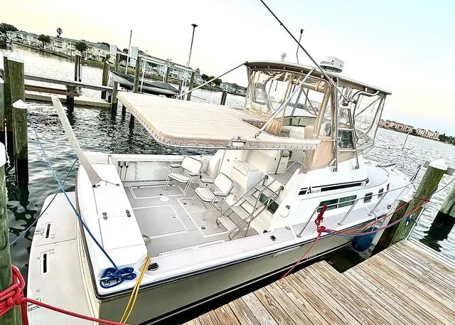  Yacht Photos Pics Aft deck awning