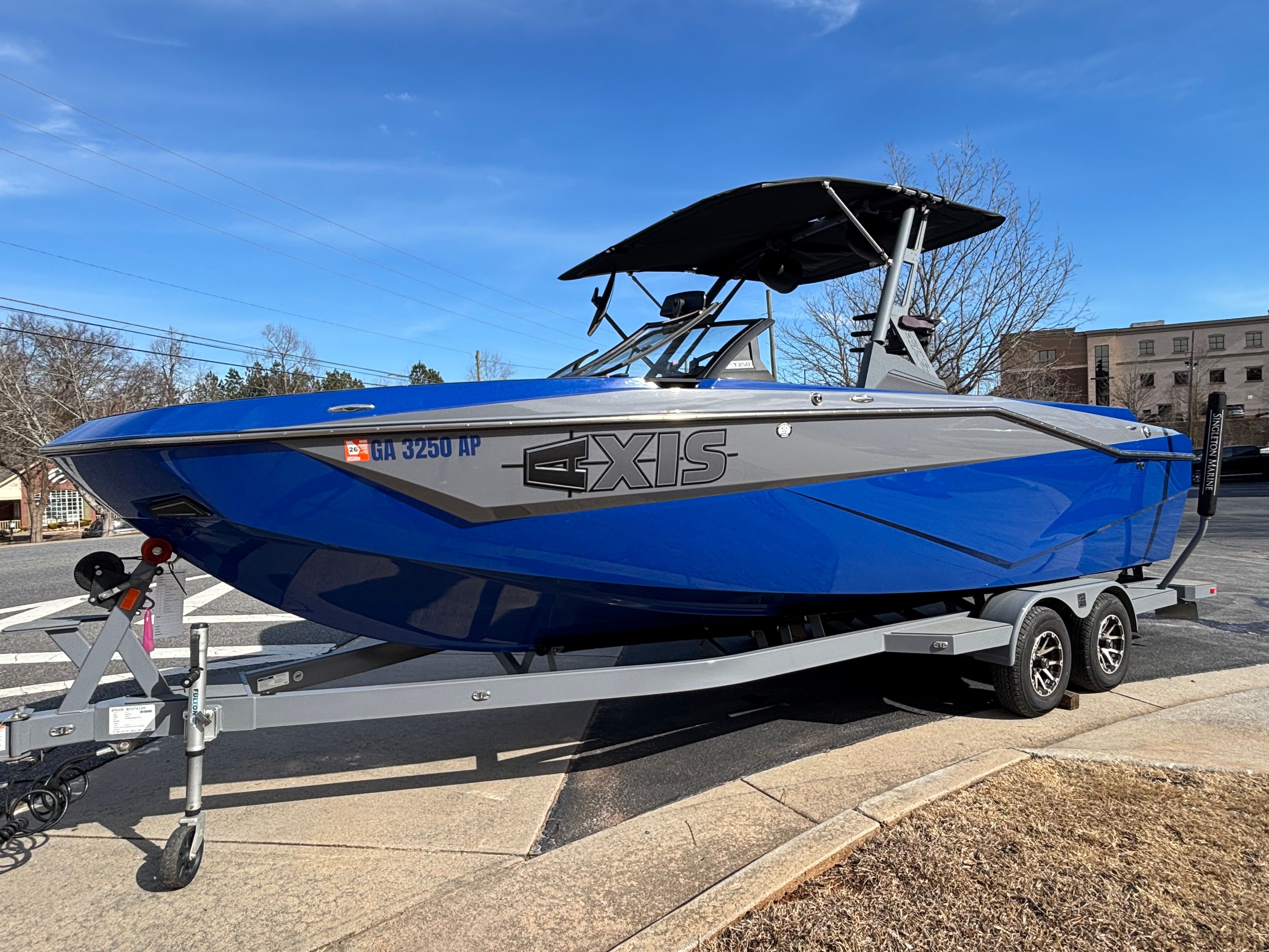 2022 AXIS T250 - Image 2