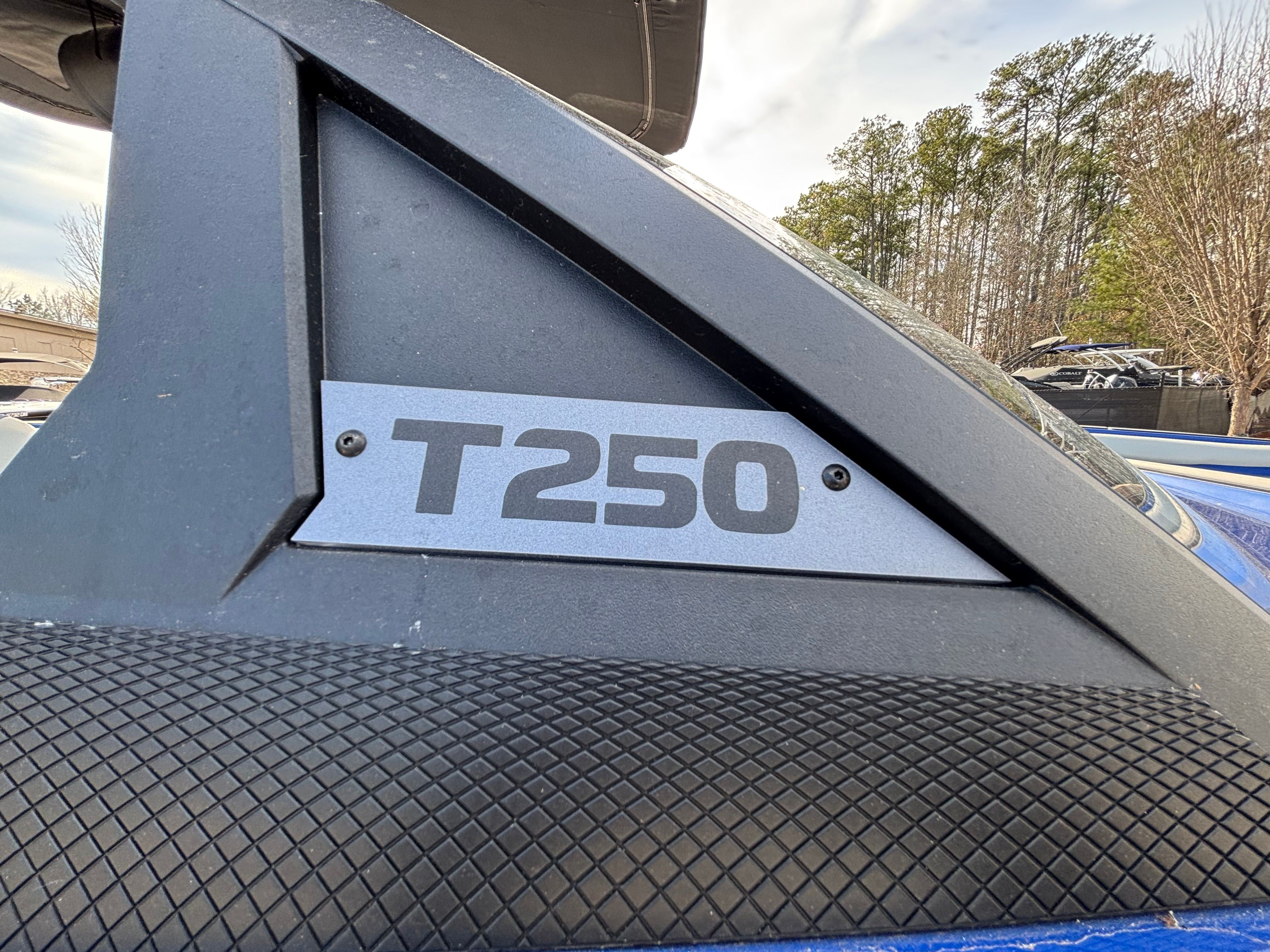 2022 AXIS T250 - Image 7