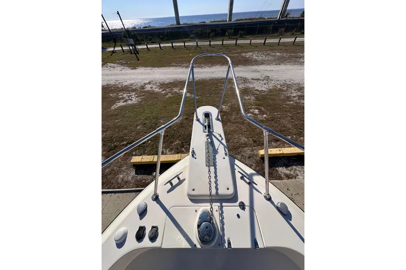  Yacht Photos Pics 2007 Grady-White Marlin 300 boat deck with railing and anchor chain.
