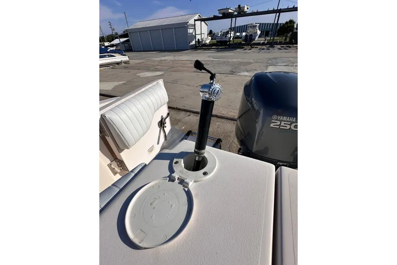  Yacht Photos Pics 2007 Grady-White Marlin 300 boat with Yamaha 250 engine, docked at marina.