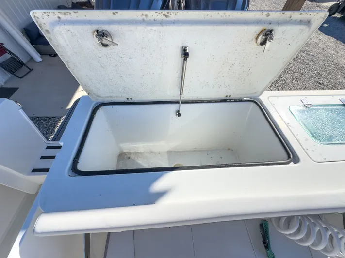 Parker 2801 With Tower And Trailer! Yacht Photos Pics Open storage compartment on a 2022 Parker 2801 boat.