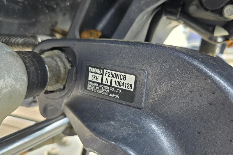 Tranquila Yacht Photos Pics Close-up of Yamaha F250NCB engine label on 2023 Cutwater C-288 Coupe.