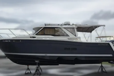 Cutwater C-288 Coupe