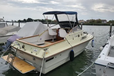 1977 Fjord 24 Weekender