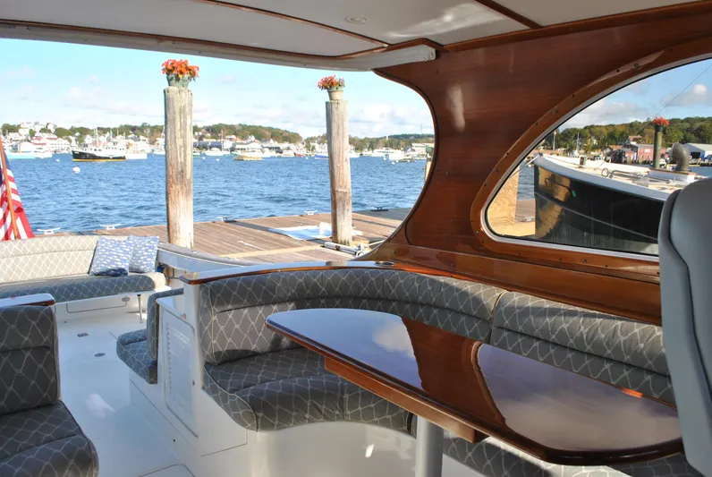 Elise Yacht Photos Pics Salon