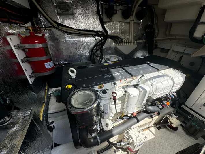 Yacht Photos Pics Engine room of 2015 Cruisers Yachts 48 Cantius with Volvo Penta IPS 600 engine.