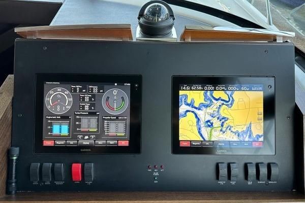 2016 Tiara Yachts 44 