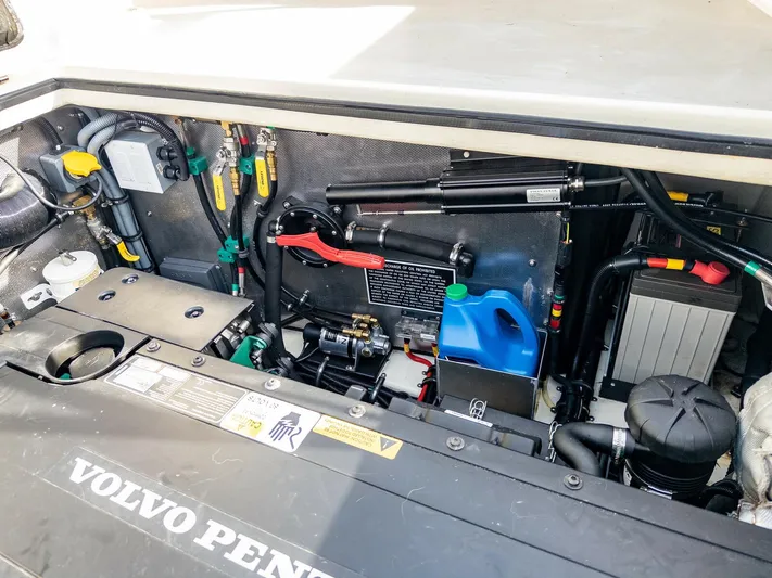  Yacht Photos Pics Engine compartment of a 2018 Targa 27.1 boat with Volvo Penta components.