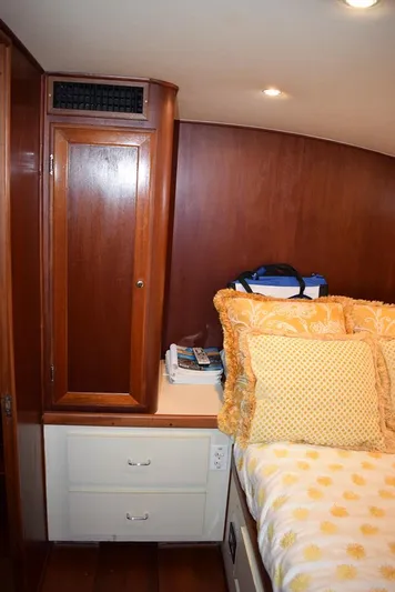 Cygnet Yacht Photos Pics Master Stateroom