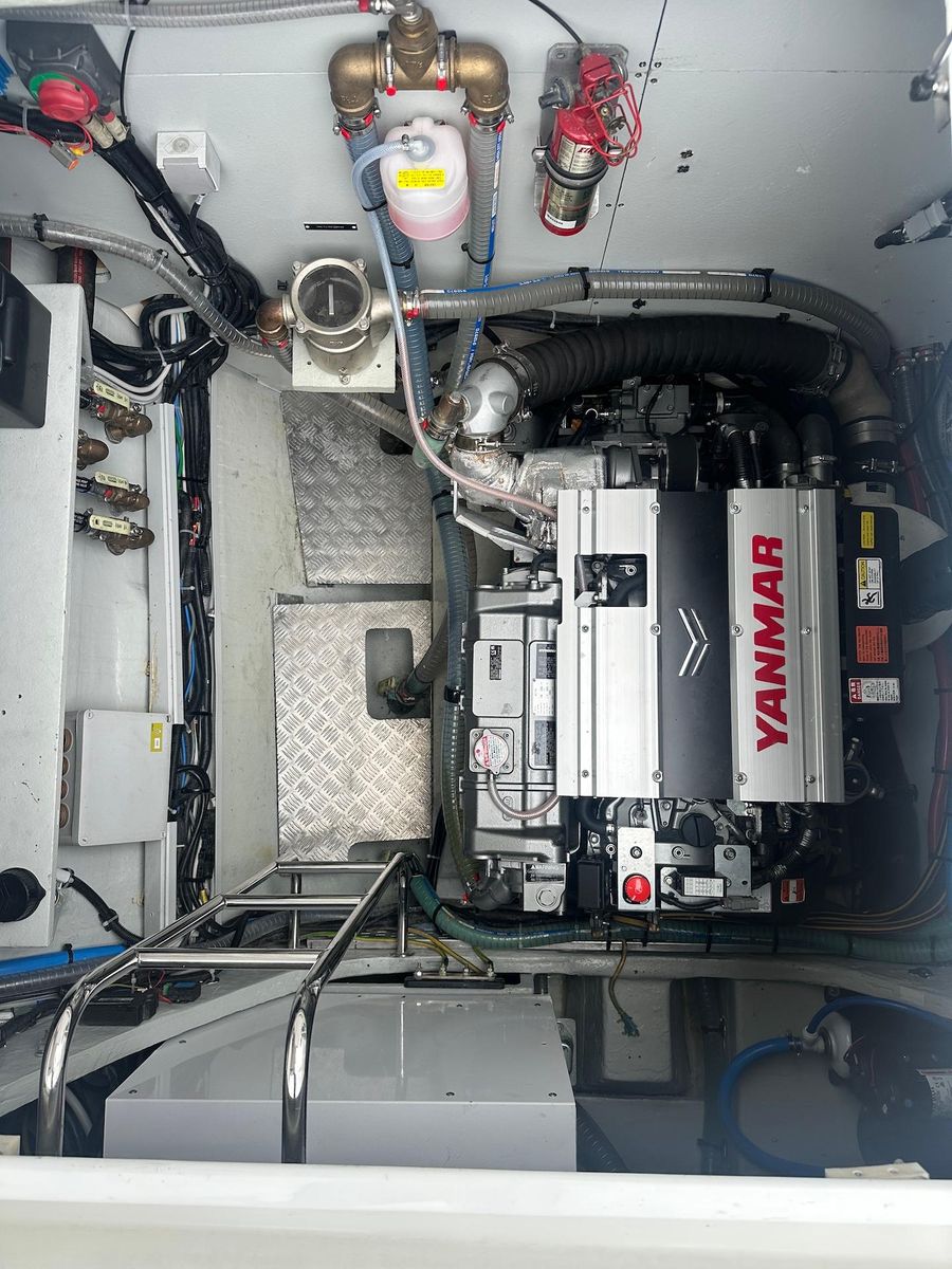 2012 Lagoon 62 