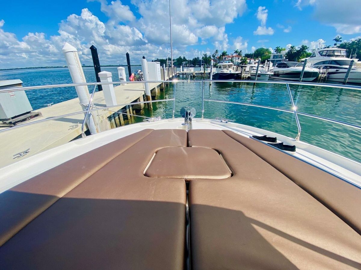 2015 Prestige 50 