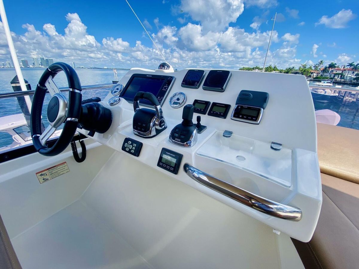 2015 Prestige 50 