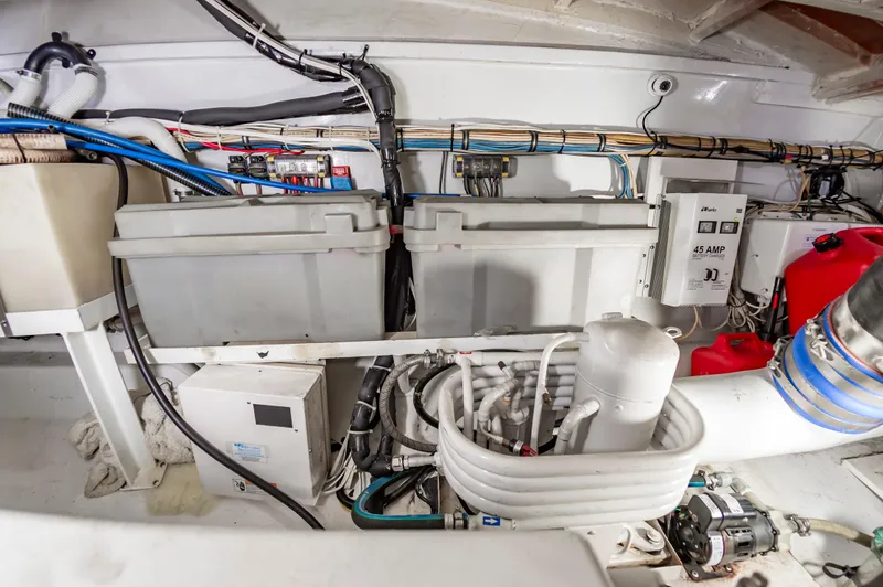 Closed Session Yacht Photos Pics 