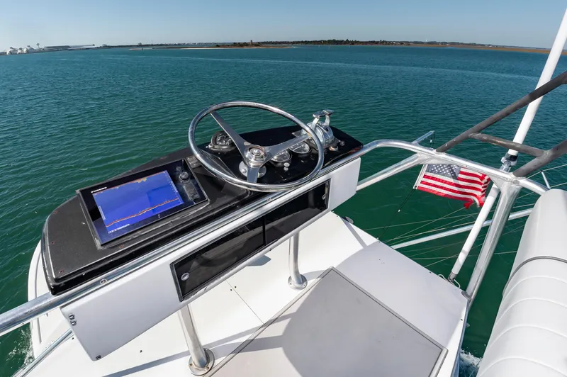 Closed Session Yacht Photos Pics 