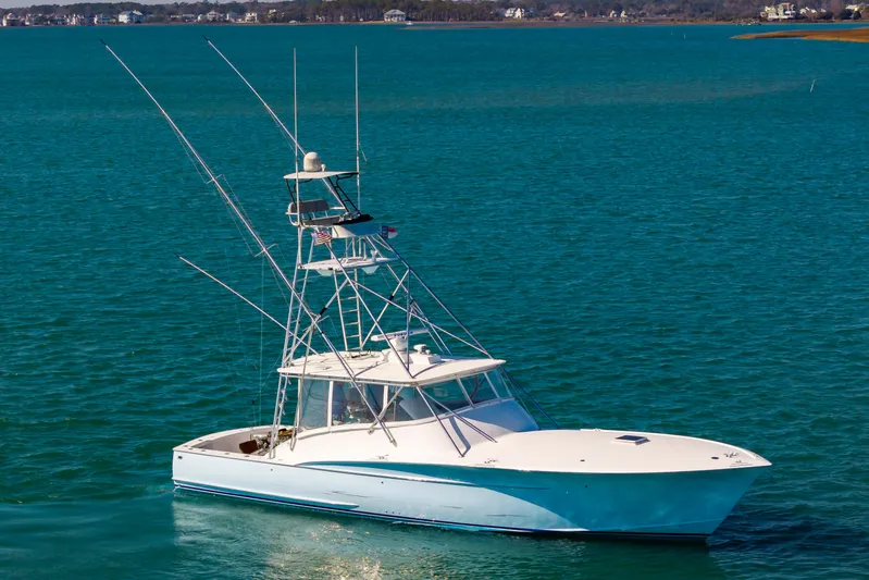 Closed Session Yacht Photos Pics 