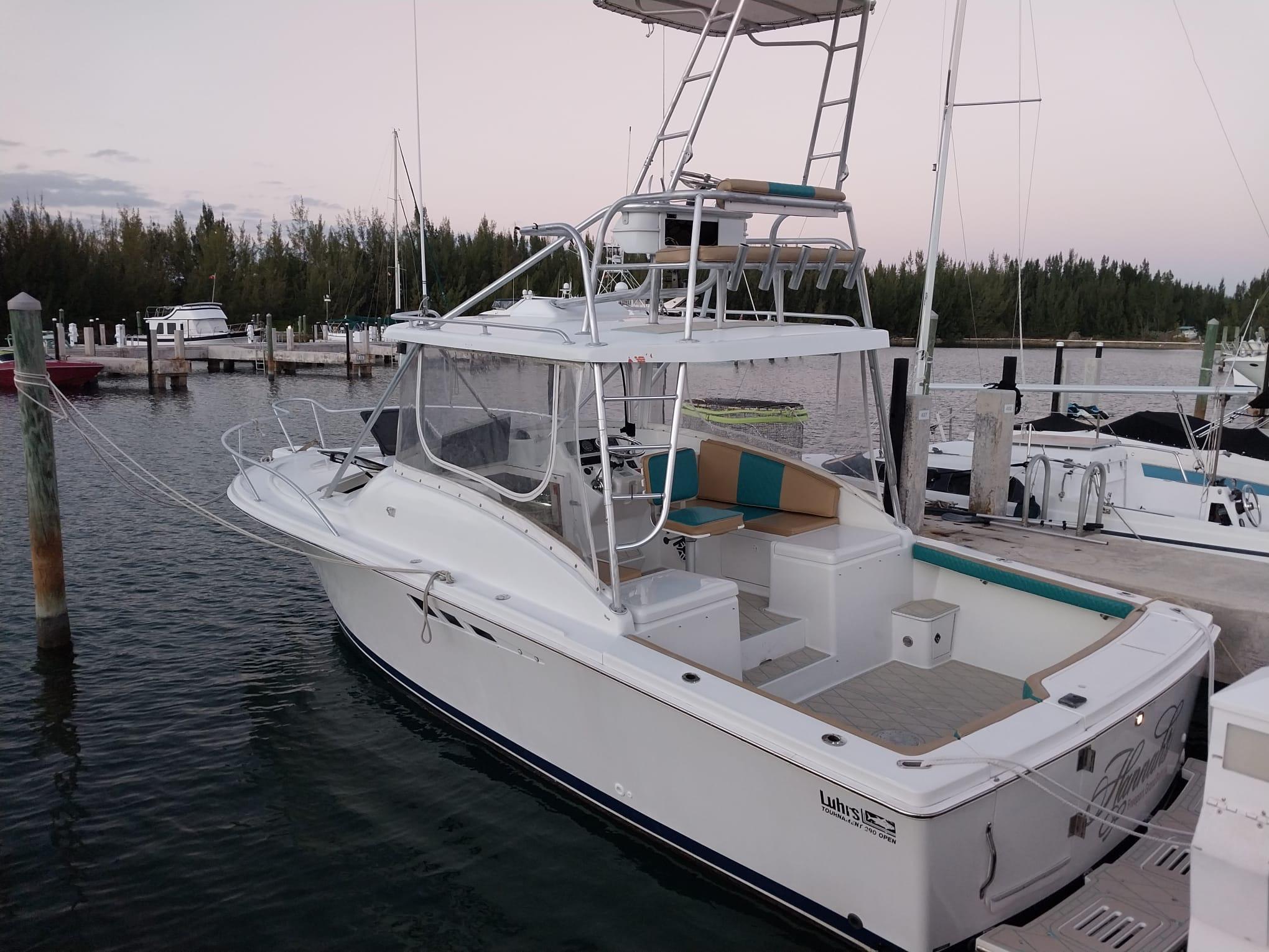 Luhrs 290 Sport Fisherman