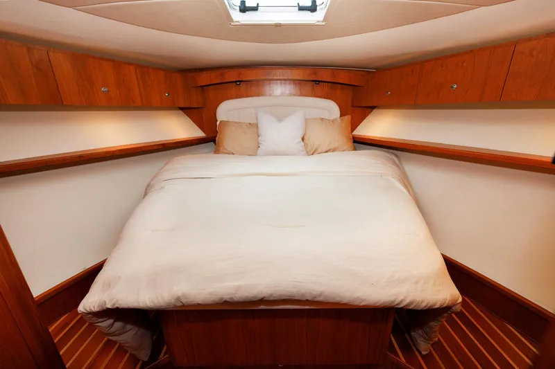 Chasing Tail Yacht Photos Pics 