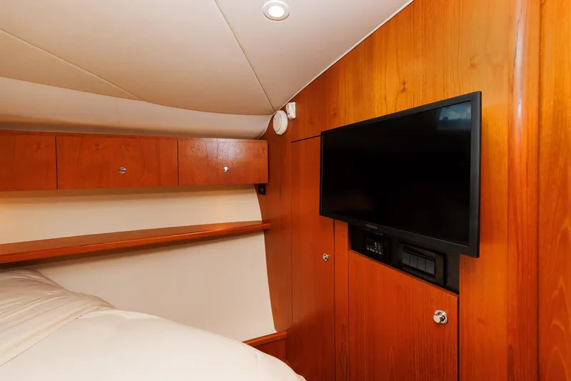 Chasing Tail Yacht Photos Pics 