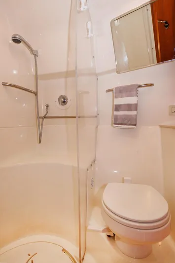 Chasing Tail Yacht Photos Pics 