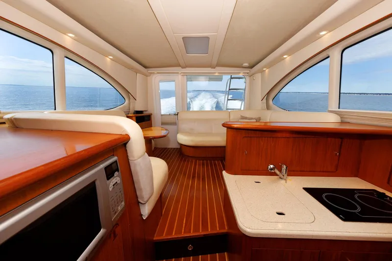 Chasing Tail Yacht Photos Pics 