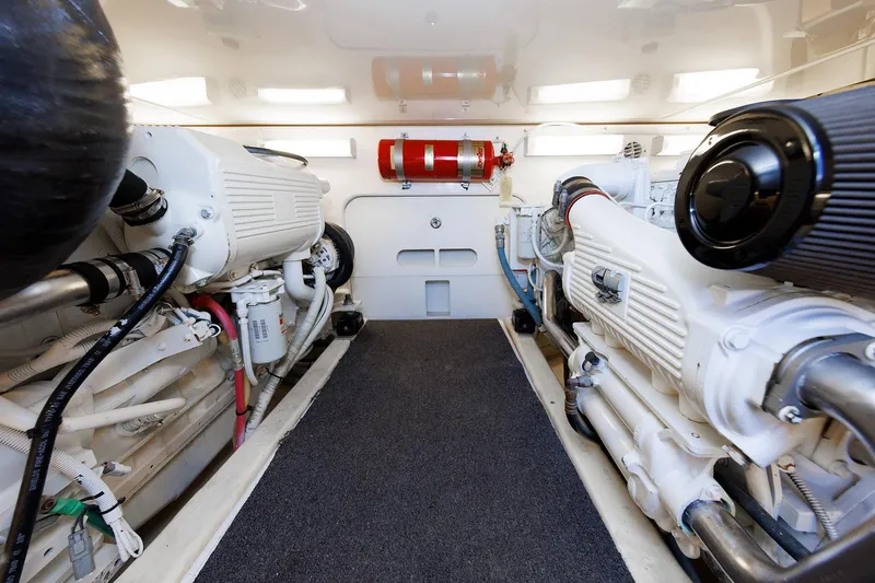 Chasing Tail Yacht Photos Pics 