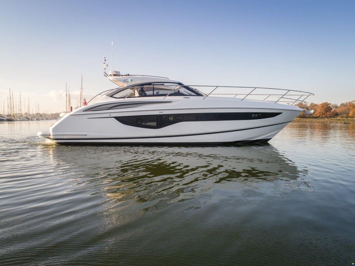 2020 Princess 42 
