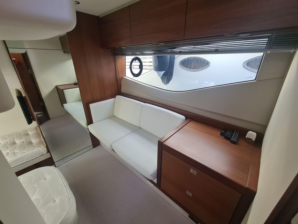 2020 Princess 42 