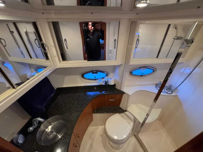 Grandslam III Yacht Photos Pics 