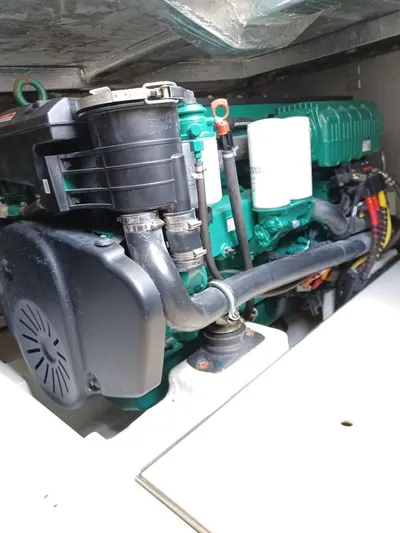 Must Sell, Make An Offer Yacht Photos Pics Engine compartment of 2022 Galeon 410 HTC yacht, showcasing detailed mechanical components.