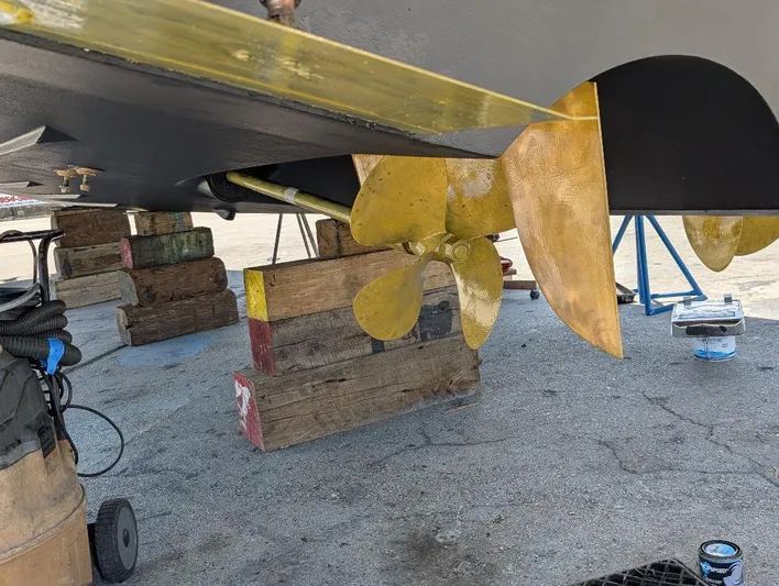 Must Sell, Make An Offer Yacht Photos Pics 