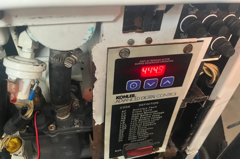  Yacht Photos Pics Kohler digital control panel on 2007 Sea Ray 38 Sundancer, displaying 444.9.