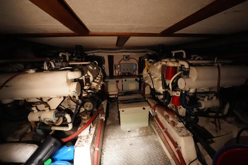 Annie Em Yacht Photos Pics 