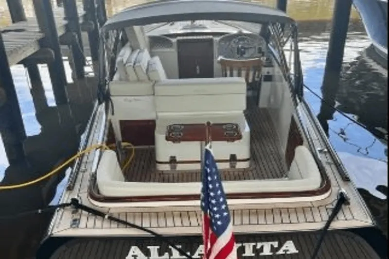 Alla Vita Yacht Photos Pics 