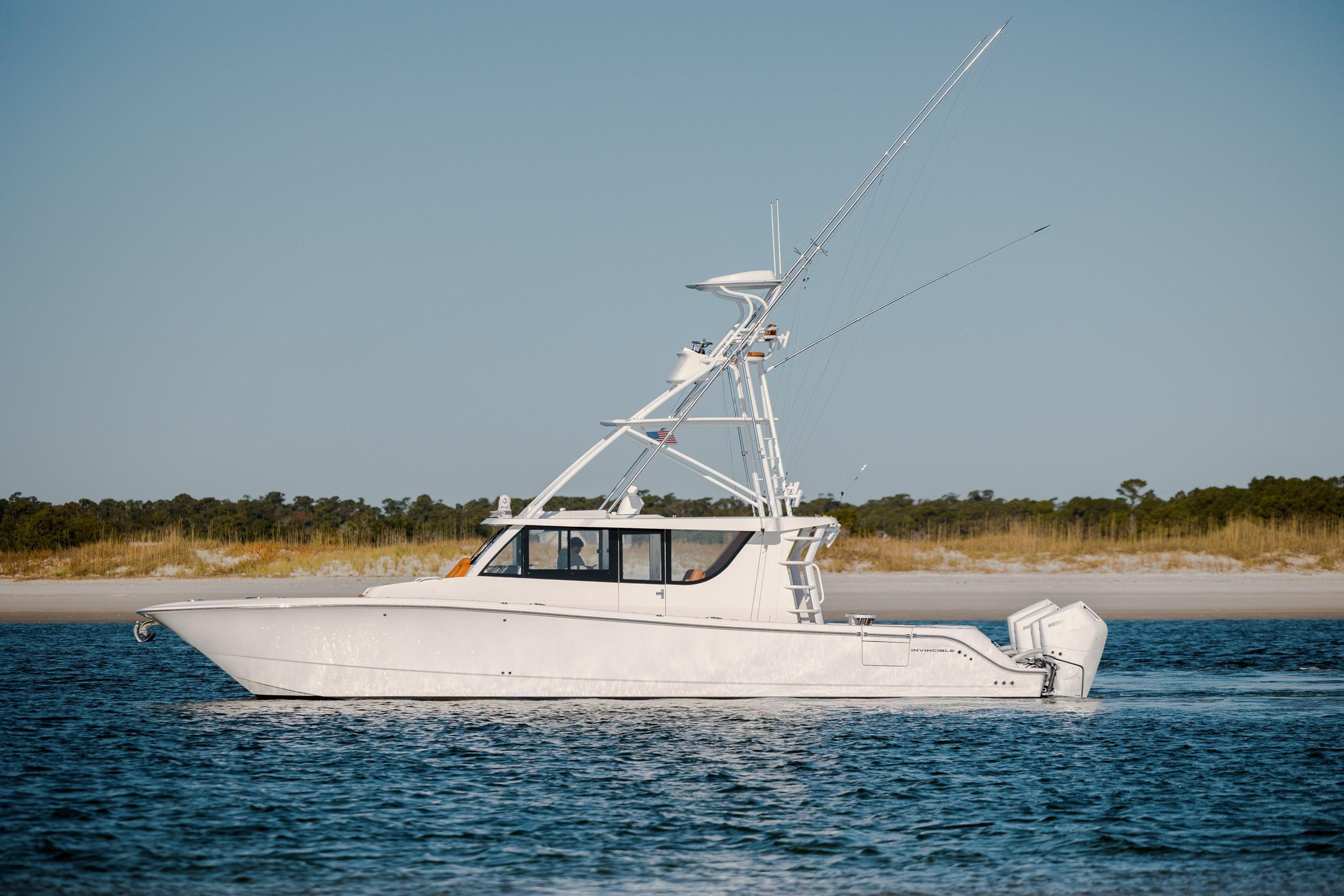 Invincible 46 Pilothouse