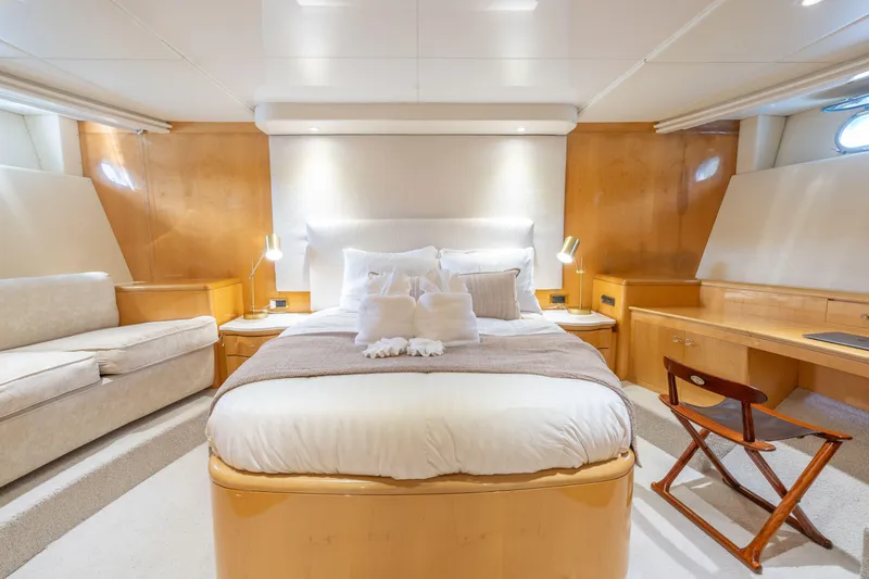 Calais Yacht Photos Pics 