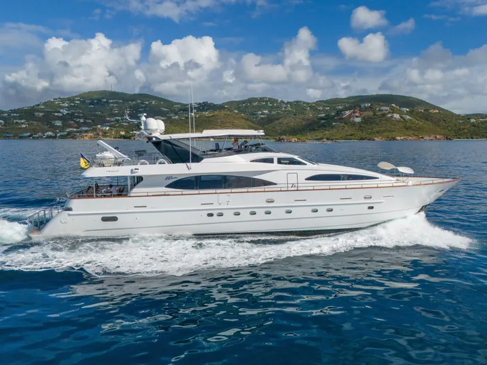 Calais Yacht Photos Pics 