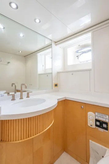 Calais Yacht Photos Pics 