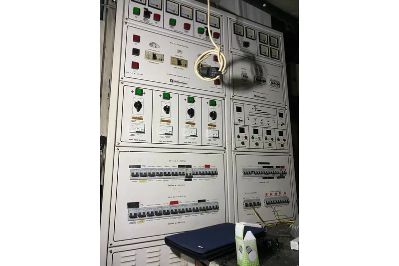  Yacht Photos Pics Electrical control panel on 1996 Overmarine Mangusta 100 yacht.